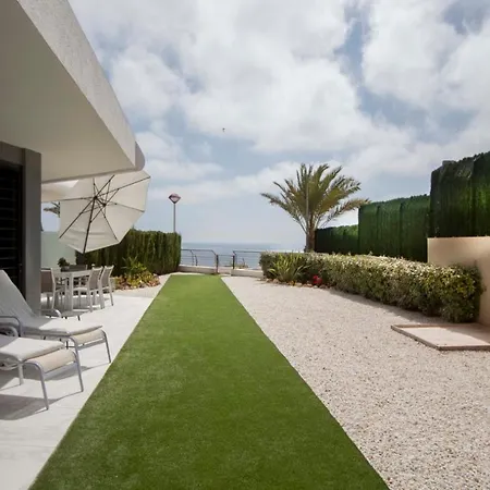 Infinity Luxury Sea View Apartment With Private Garden Arenales del Sol Exterior foto